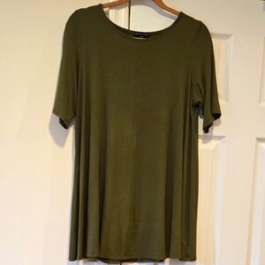 Eileen Fisher Olive Green Swing Tunic Top, Large. EUC.